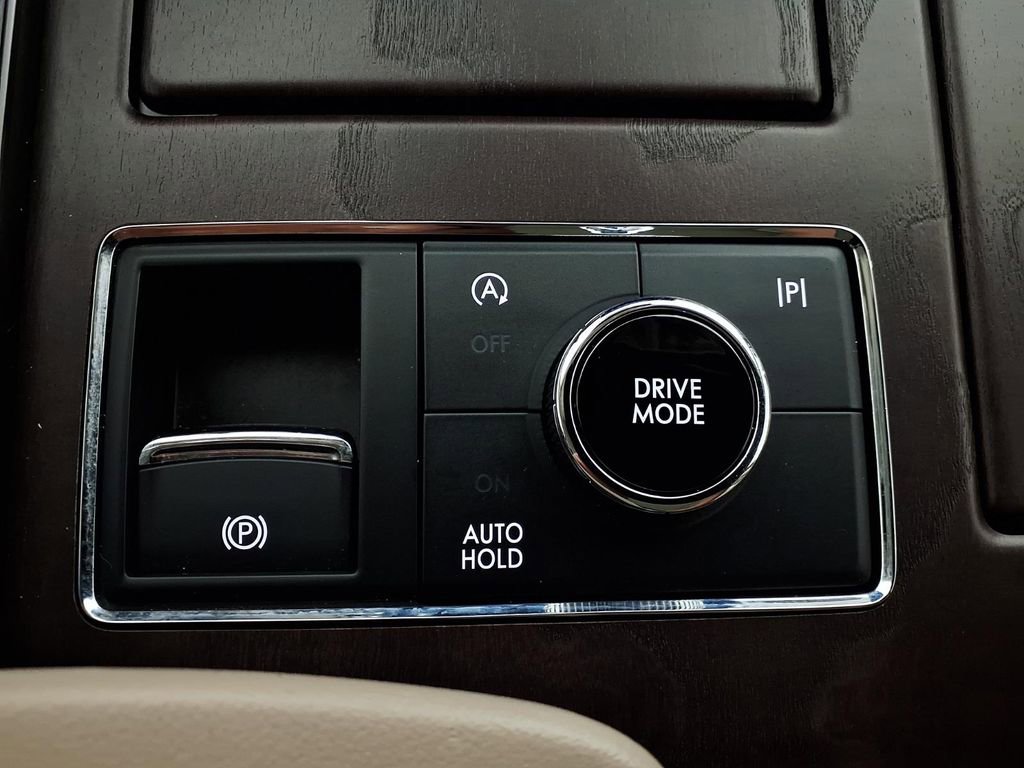 Used 2023 Lincoln Navigator Reserve RWD image 23
