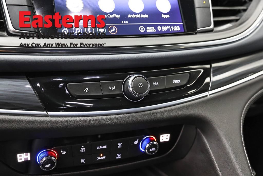 Used 2021 Buick Enclave Essence w/ Sport Touring Edition FWD image 20