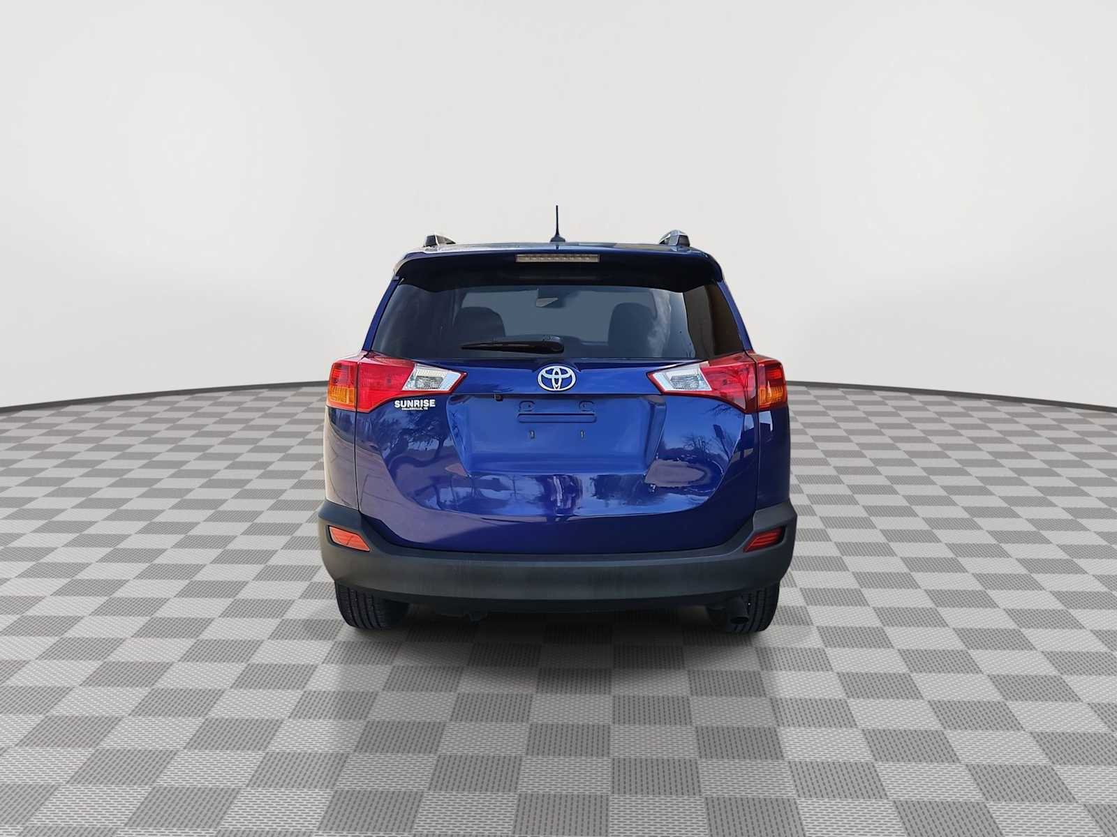 Used 2015 Toyota RAV4 XLE image 7