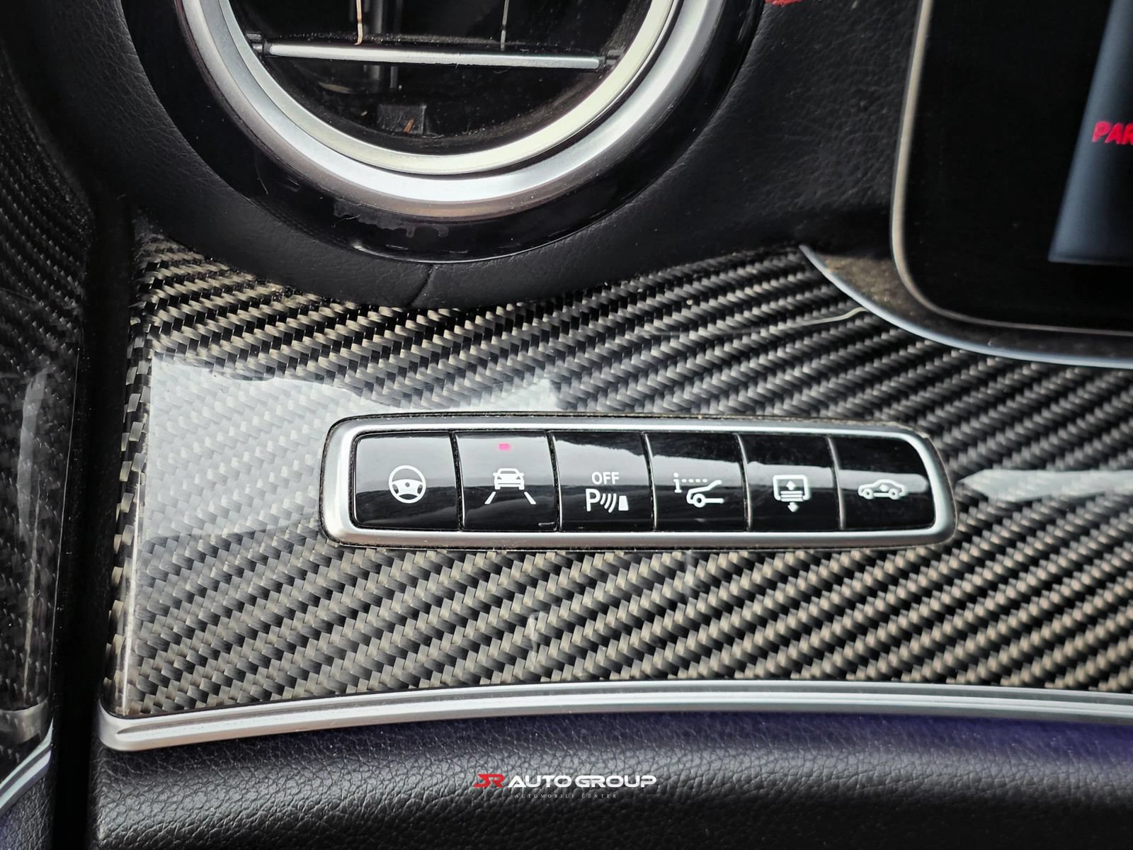 Used 2018 Mercedes-Benz E 43 AMG 4MATIC Sedan w/ Premium 3 Package image 23