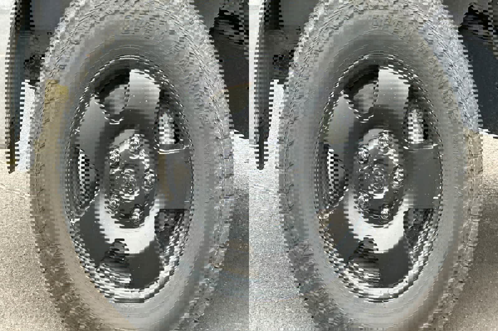 Used 2010 Toyota Tundra 4x4 CrewMax image 24