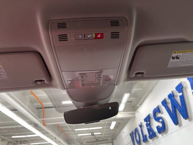 Used 2022 Volkswagen Taos SE w/ IQ.Drive SE Package image 21