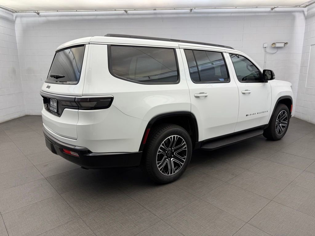 New 2026 Jeep Grand Wagoneer 2WD image 4