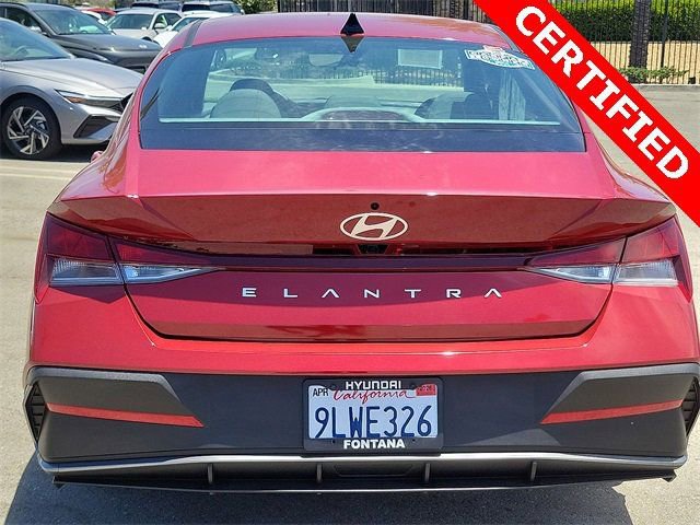 Used 2024 Hyundai Elantra SEL image 24