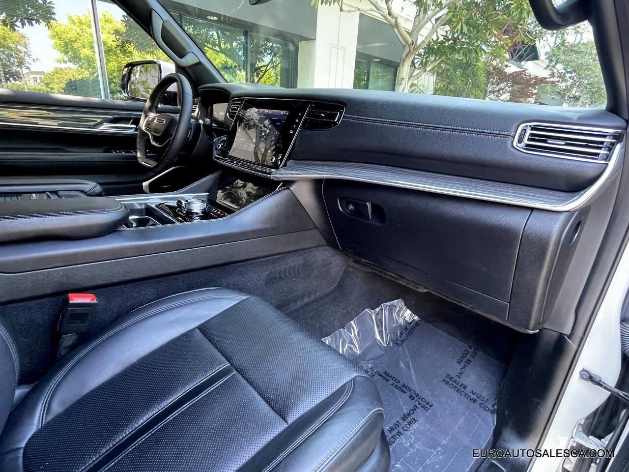 Used 2022 Jeep Wagoneer Series II image 22