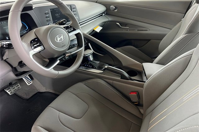 New 2026 Hyundai Elantra Sport image 10