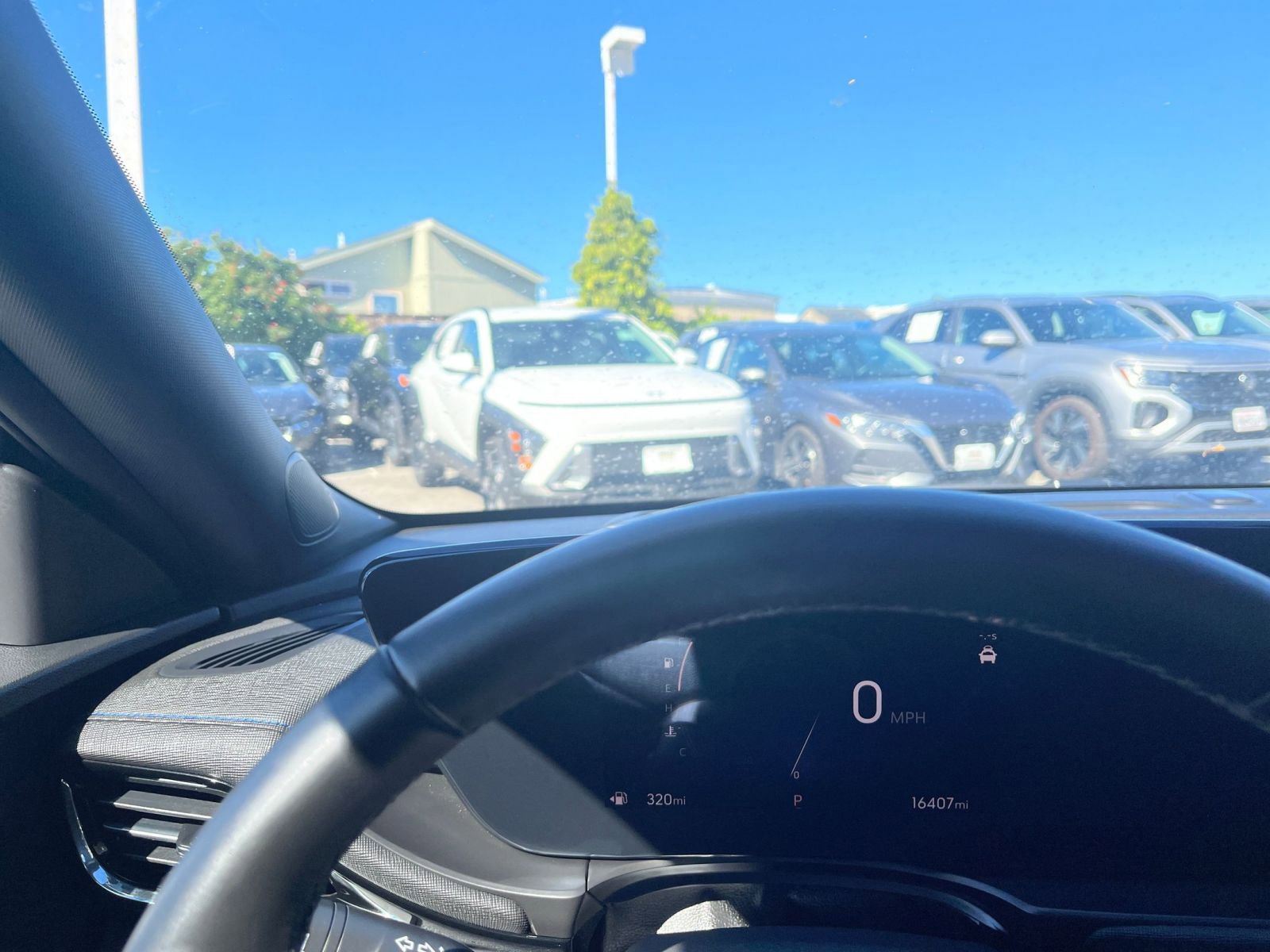 Used 2025 Buick Envista Sport Touring image 35