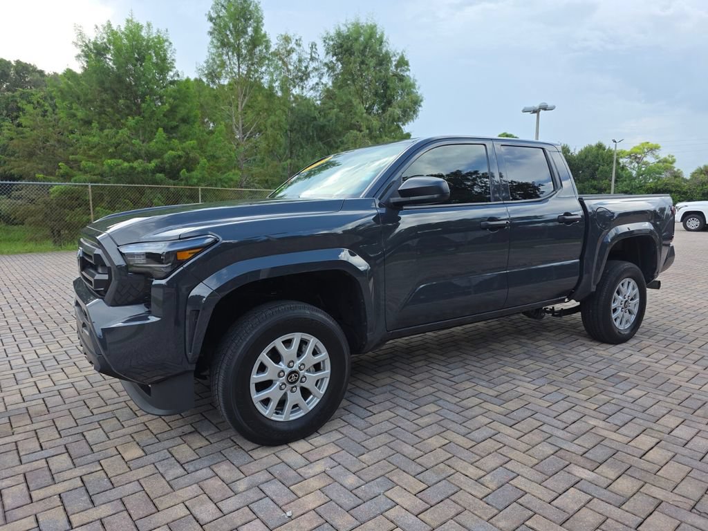 Certified 2025 Toyota Tacoma SR w/ SR Upgrade Package RWD image 3