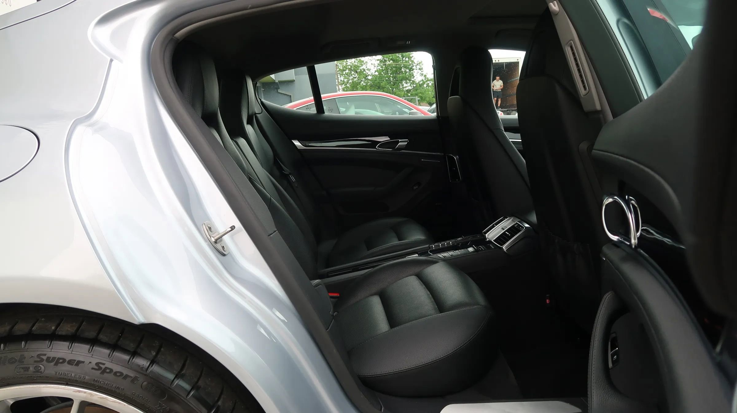 Used 2015 Porsche Panamera S image 21