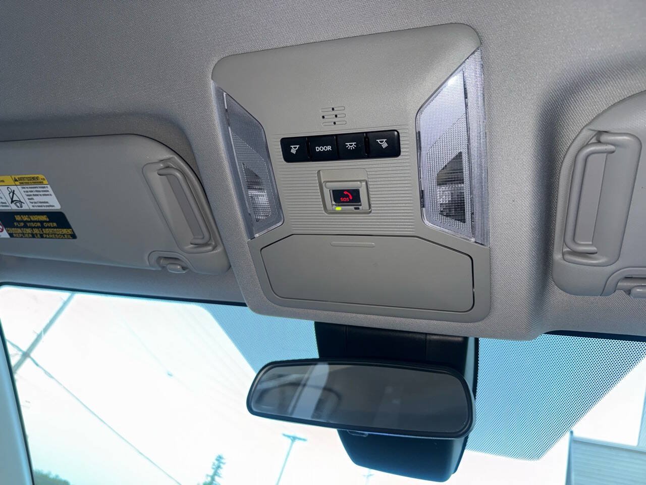Used 2021 Toyota RAV4 XLE FWD image 29
