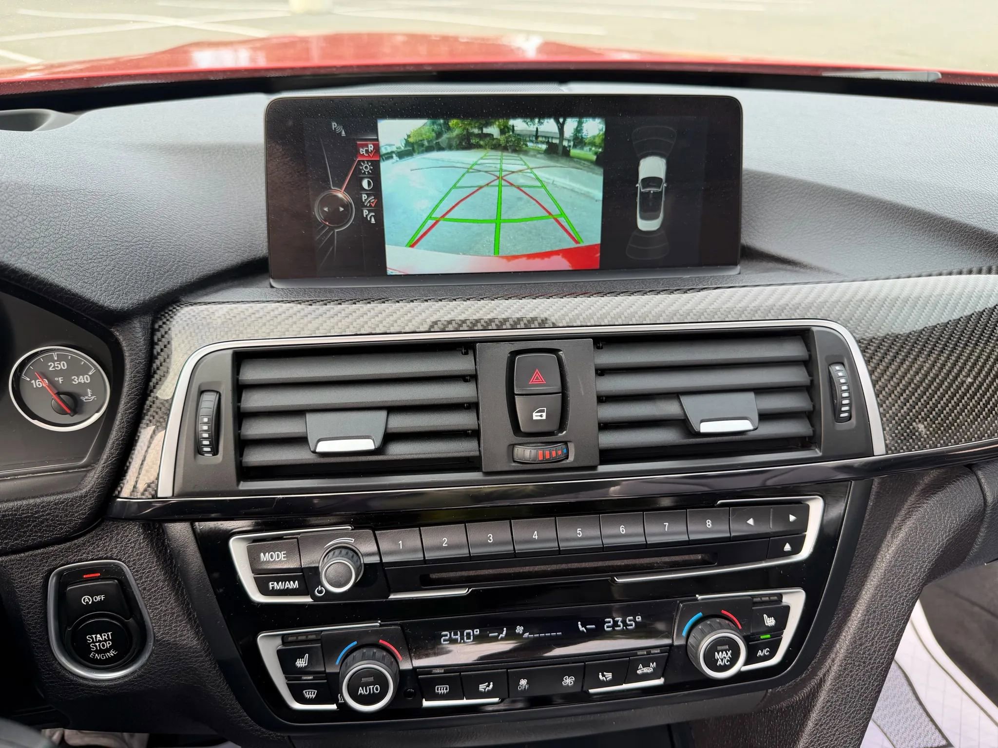 Used 2016 BMW M4 Convertible image 18