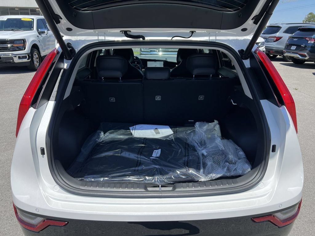 New 2026 Kia Niro Wave w/ Wave Preserve Package FWD image 24