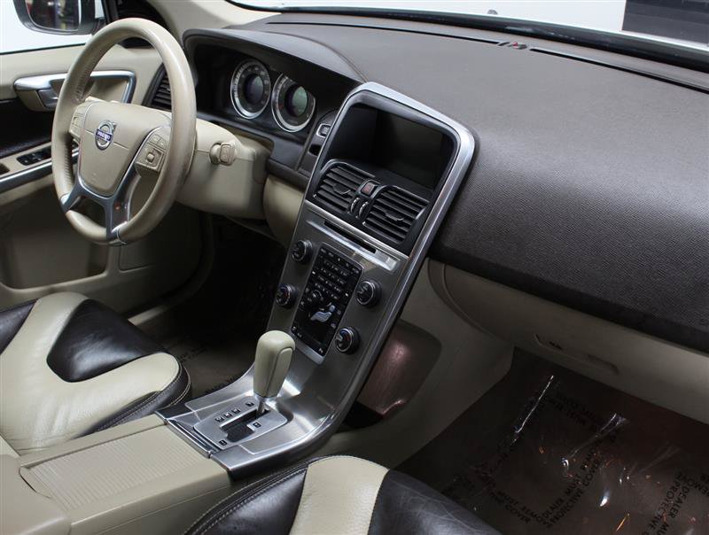 Used 2012 Volvo XC60 3.2 AWD/4WD image 10