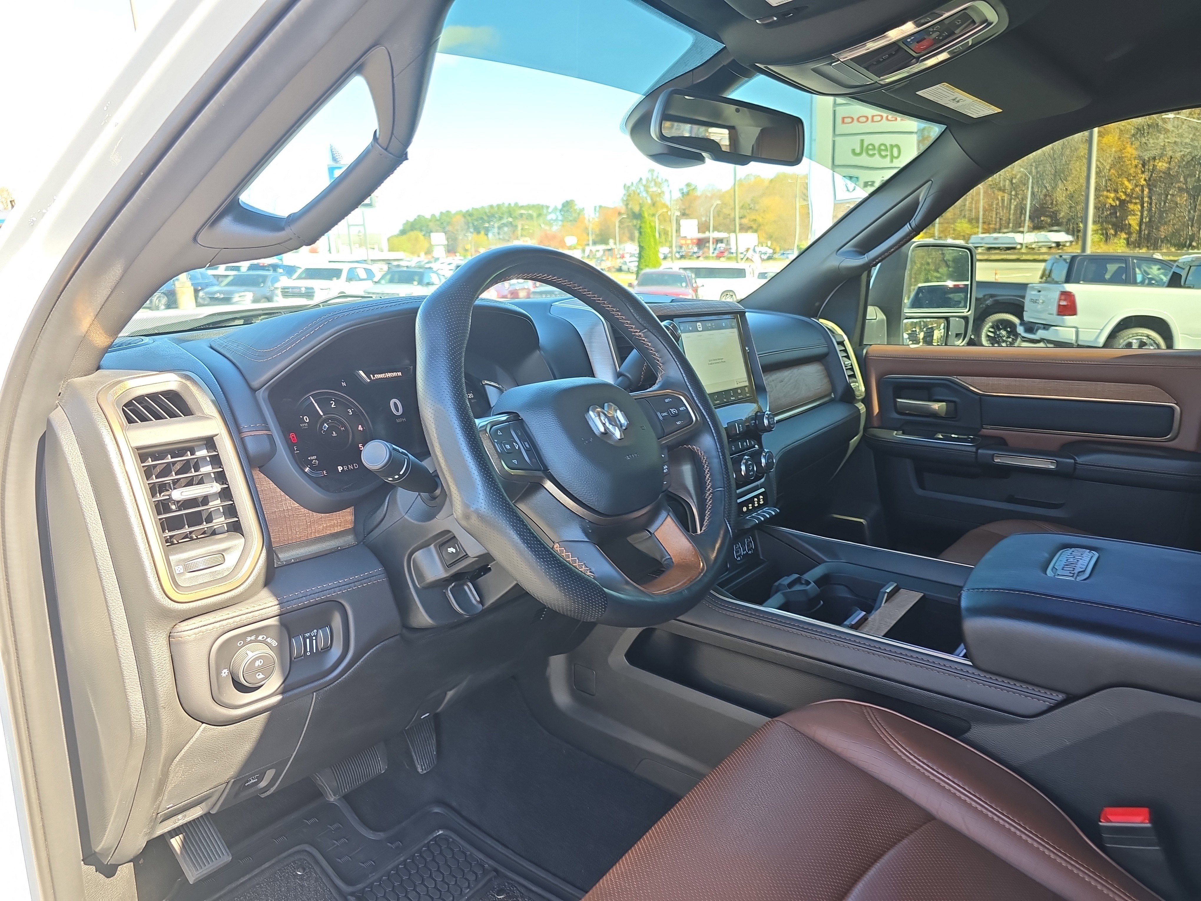 Used 2023 RAM 3500 Limited image 23