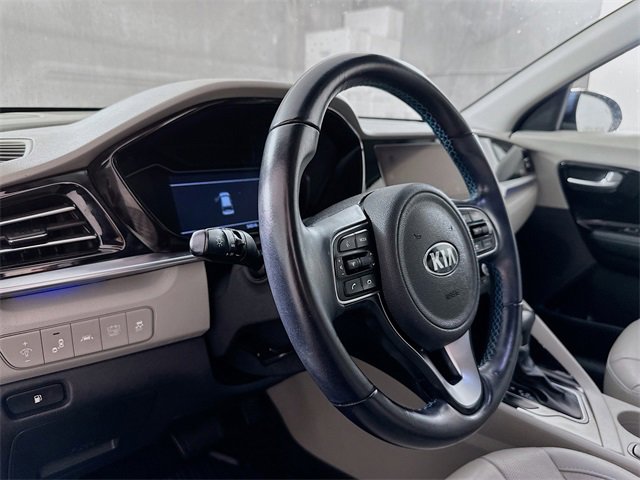 Used 2021 Kia Niro Touring image 9