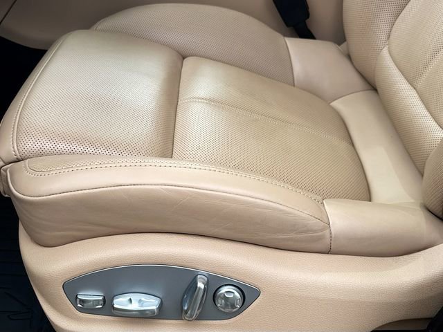 Used 2024 Porsche Macan Turbo image 22
