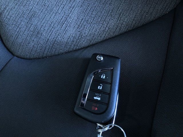 Certified 2023 Toyota Camry LE image 31