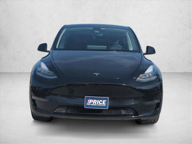 Used 2023 Tesla Model Y Long Range image 2