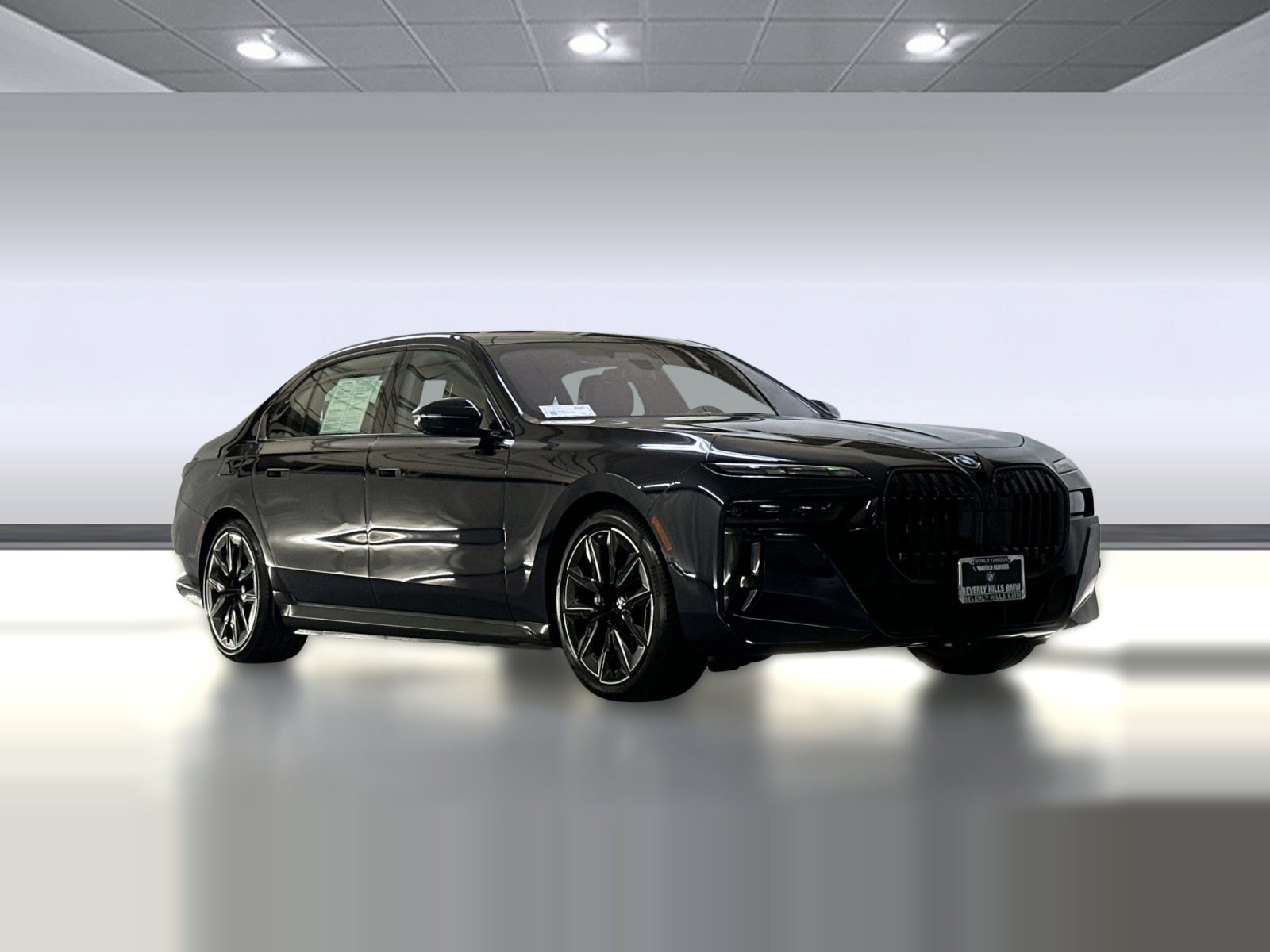 Used 2025 BMW i7 xDrive60 image 6