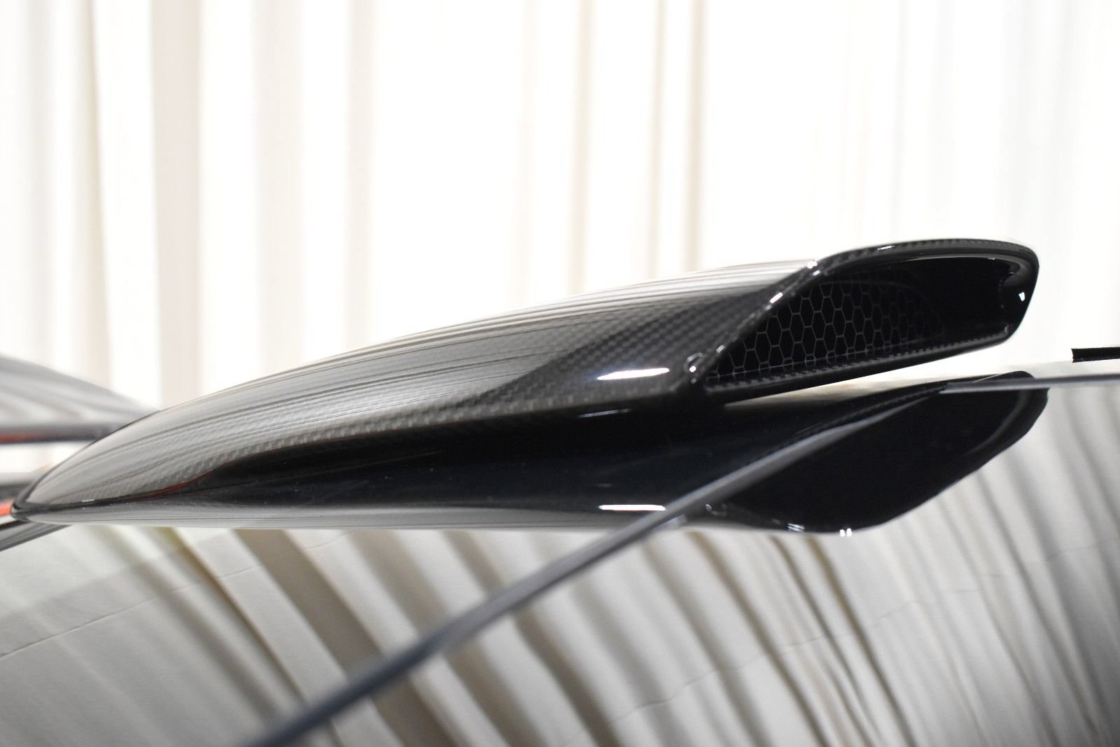 Used 2021 McLaren 765LT RWD image 11