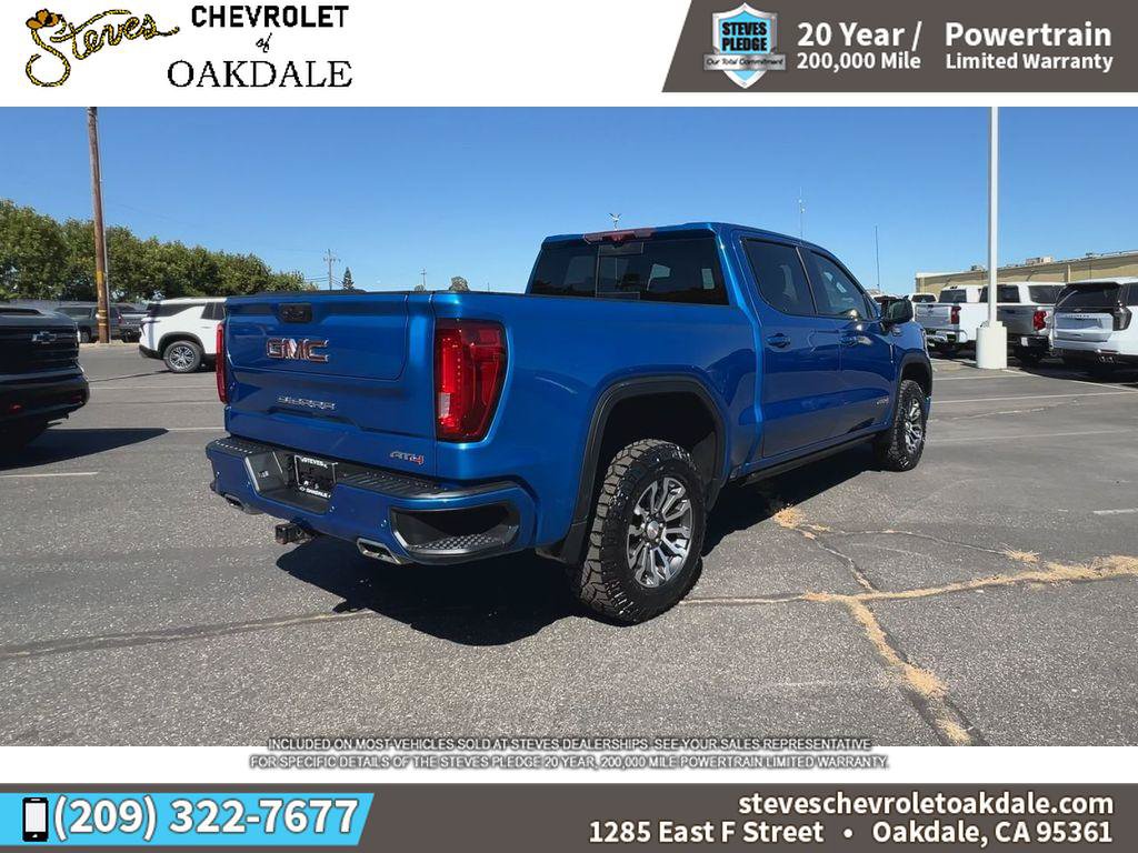 Used 2023 GMC Sierra 1500 AT4 w/ Technology Package AWD/4WD image 11