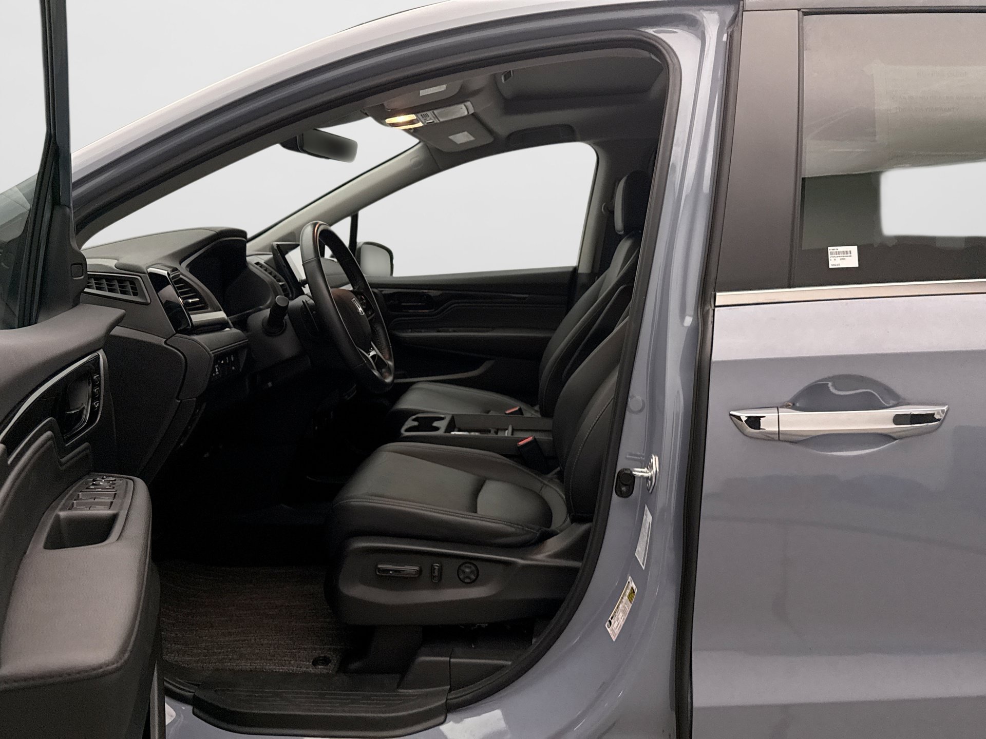 Used 2024 Honda Odyssey Touring image 8