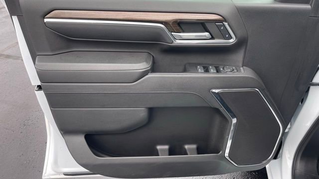 Used 2024 Chevrolet Silverado 3500 LT w/ Convenience Package image 13