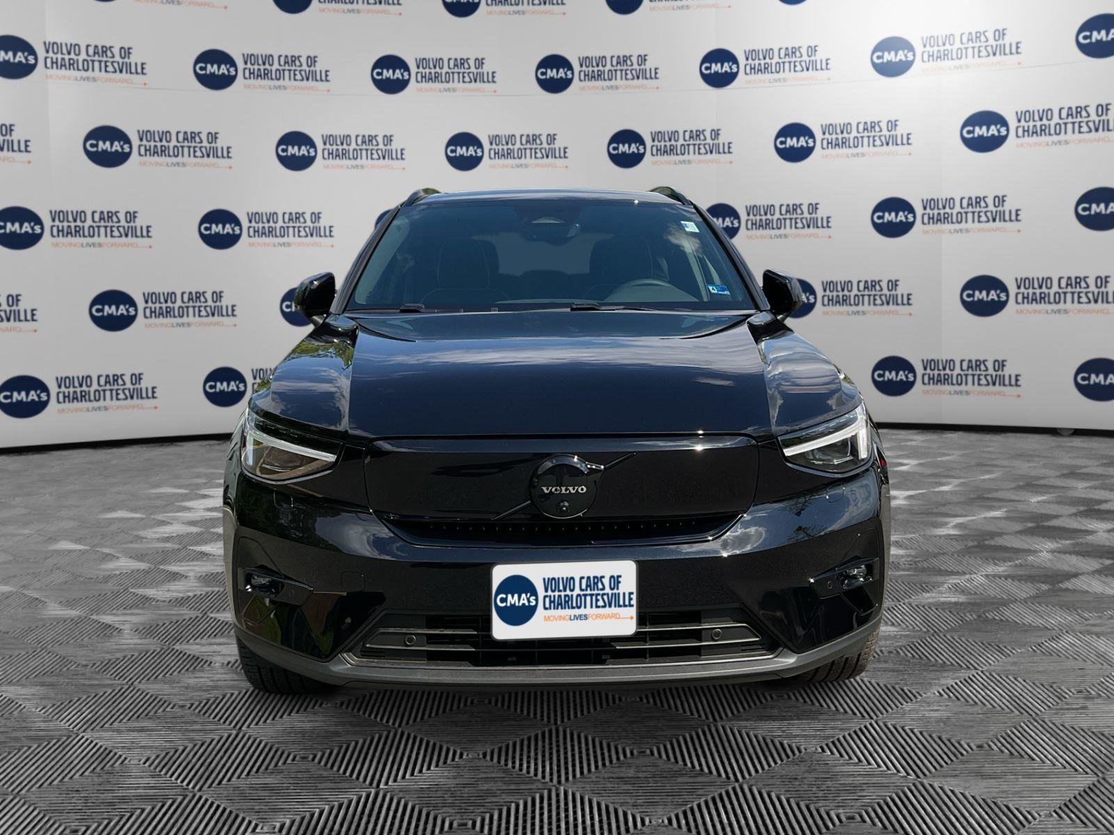 New 2026 Volvo EX40 Ultra AWD/4WD image 8