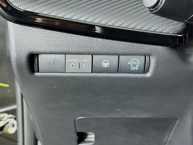 Certified 2026 Nissan Kicks SR w/ Illumination Package image 11