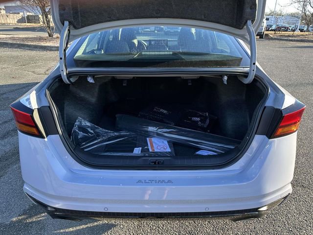 New 2025 Nissan Altima 2.5 SR w/ SR Premium Package image 12