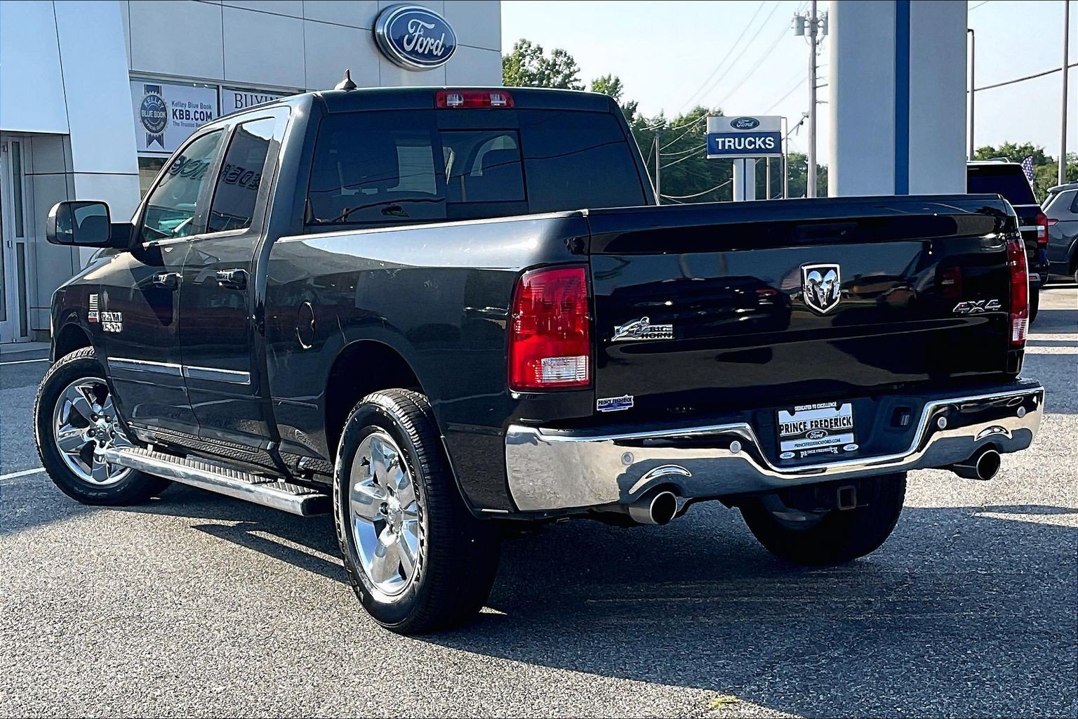 Used 2017 RAM 1500 Big Horn AWD/4WD image 11