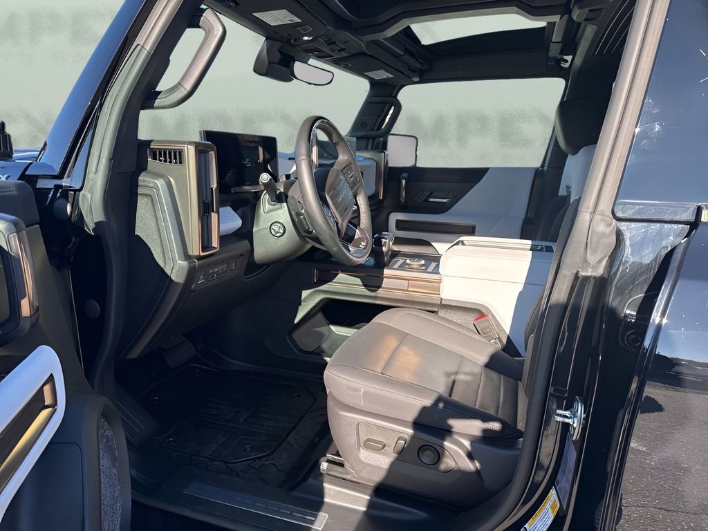 Used 2024 GMC Hummer EV 2X w/ Extreme Off-Road Package image 9