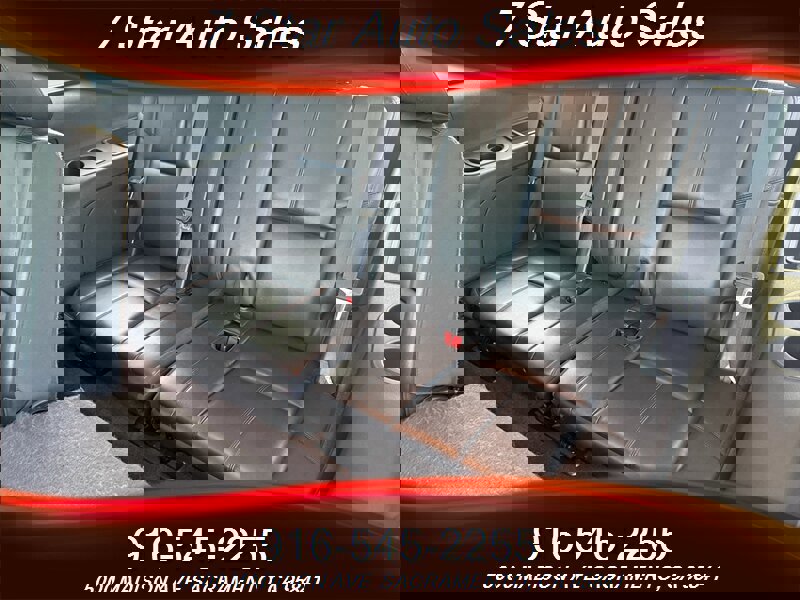 Used 2014 GMC Yukon XL SLT image 15