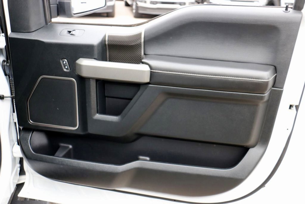 Used 2018 Ford F150 Raptor w/ Equipment Group 802A Luxury image 38