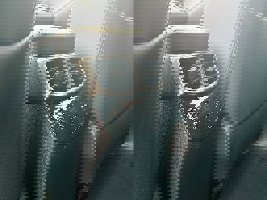 Used 2024 Lexus RX 350 Premium w/ Accessory Package (Z1) image 33