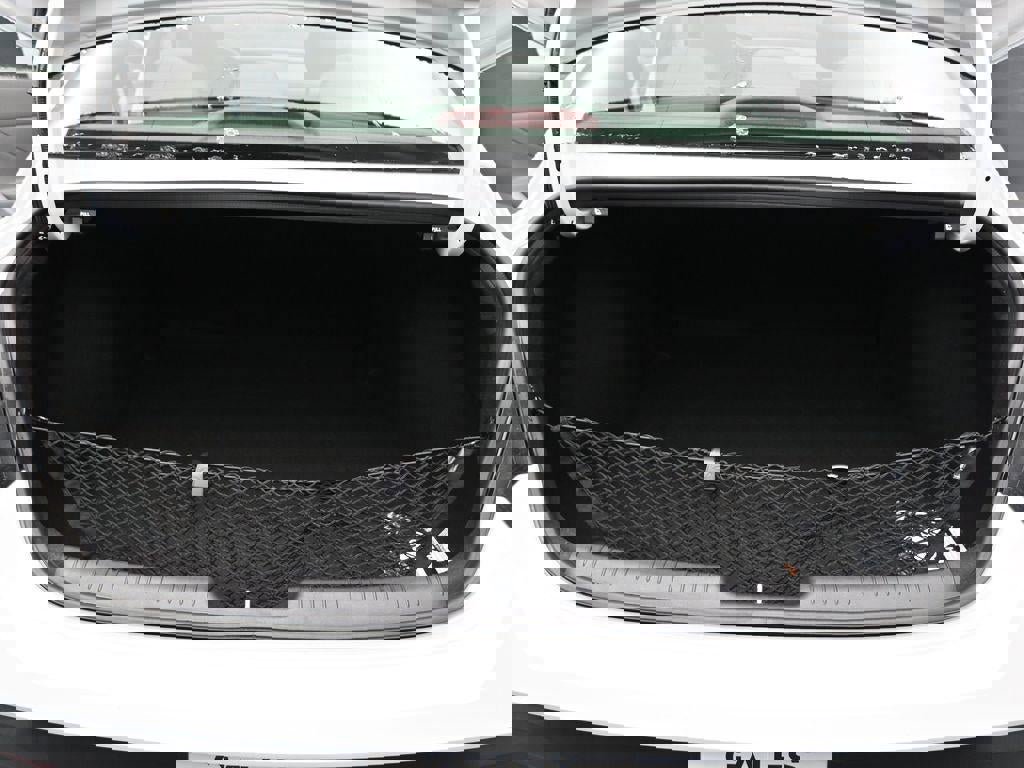 New 2025 Hyundai Elantra Sport image 26