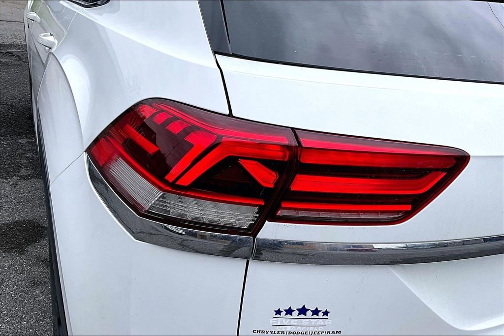 Used 2020 Volkswagen Atlas Cross Sport SEL AWD/4WD image 27