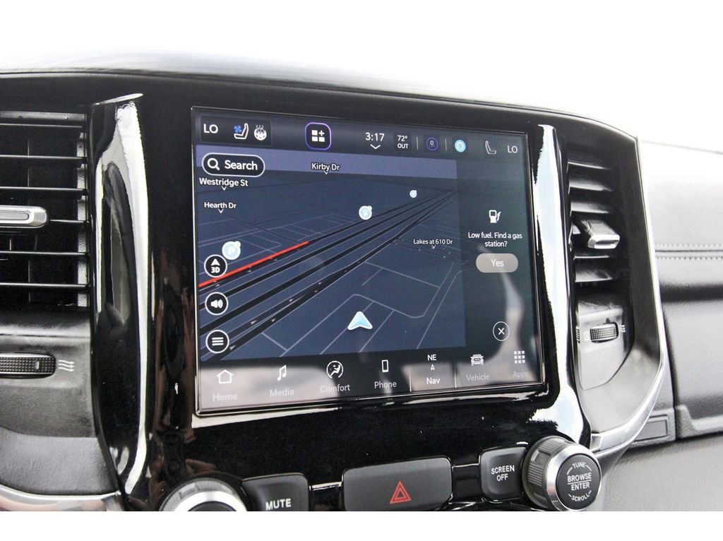 Used 2024 RAM 1500 Laramie image 22