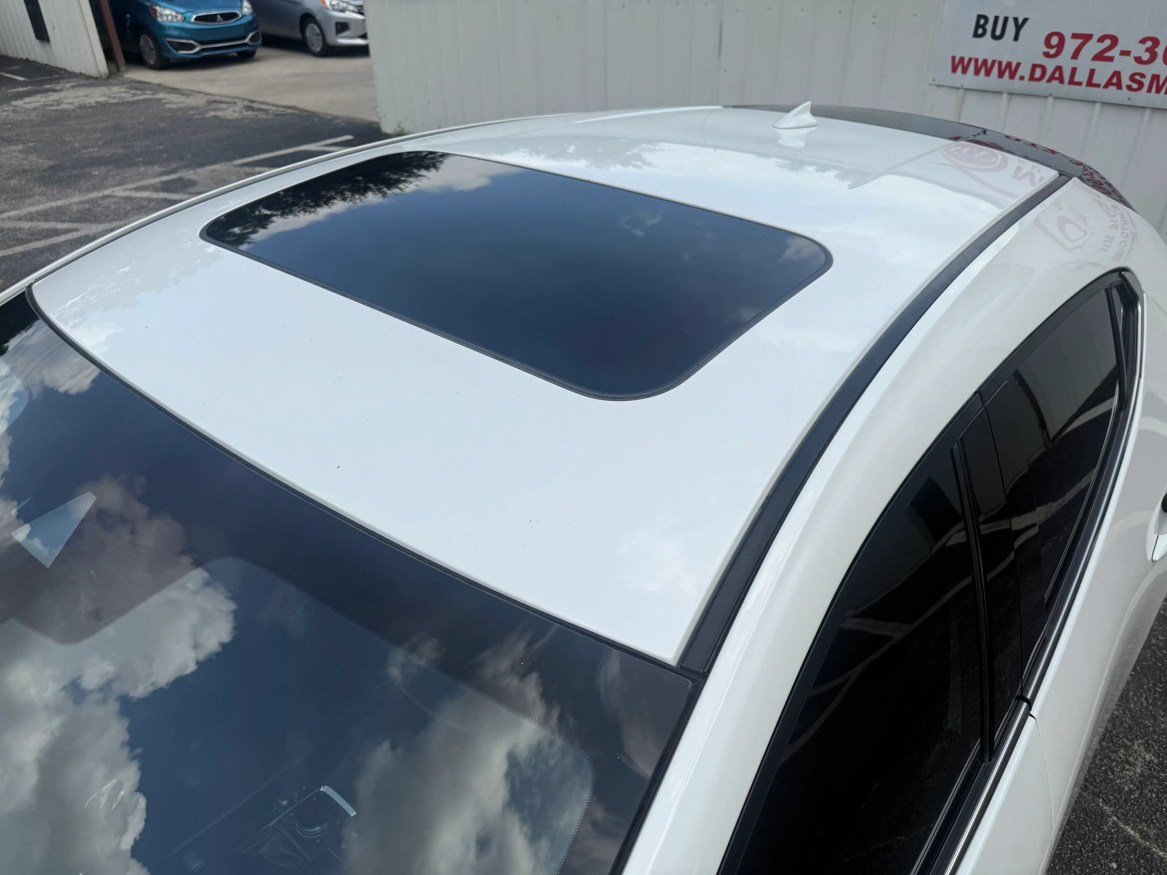 Used 2022 MAZDA MAZDA3 s AWD/4WD image 9
