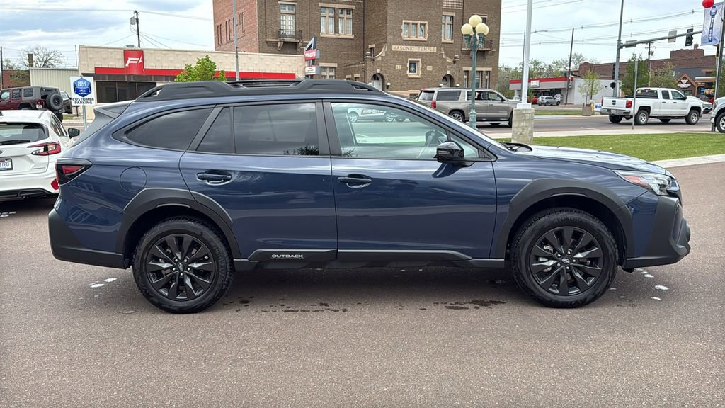 Certified 2023 Subaru Outback Onyx Edition AWD/4WD image 4