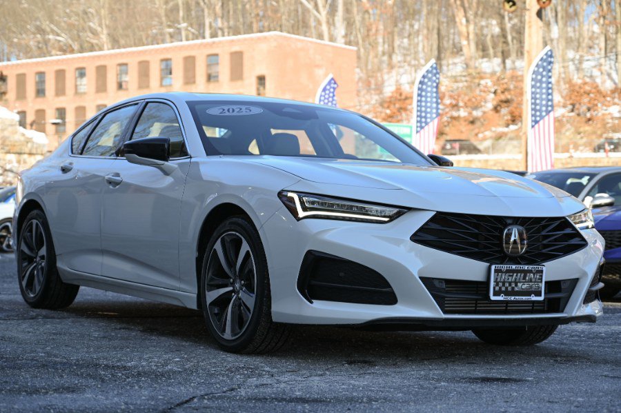 Used 2025 Acura TLX w/ Technology Package image 9