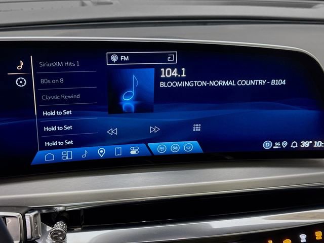 Used 2025 Cadillac Lyriq Sport image 17