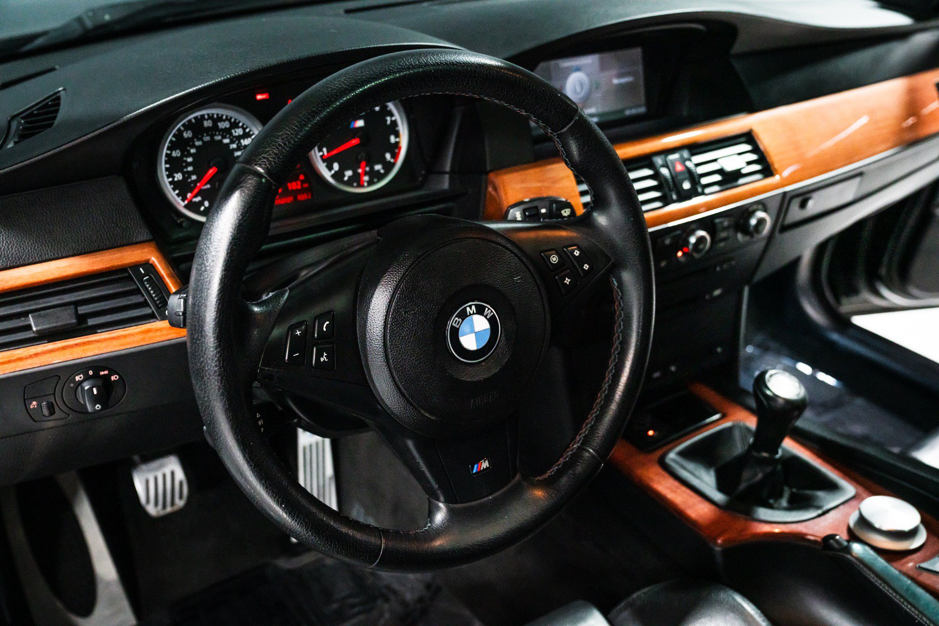 Used 2007 BMW M5 RWD image 20