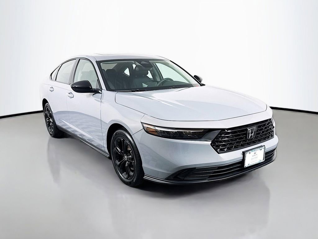 Certified 2025 Honda Accord SE image 30