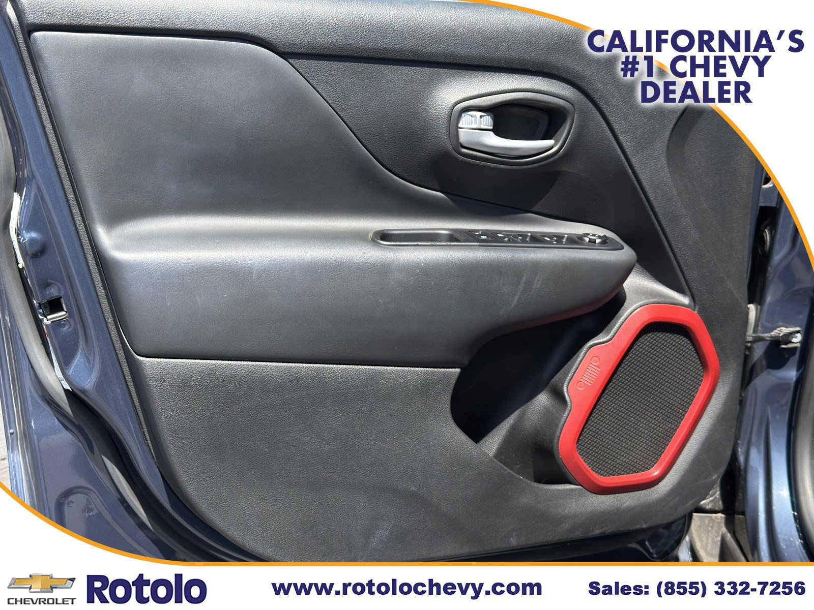 Used 2023 Jeep Renegade Trailhawk AWD/4WD image 18