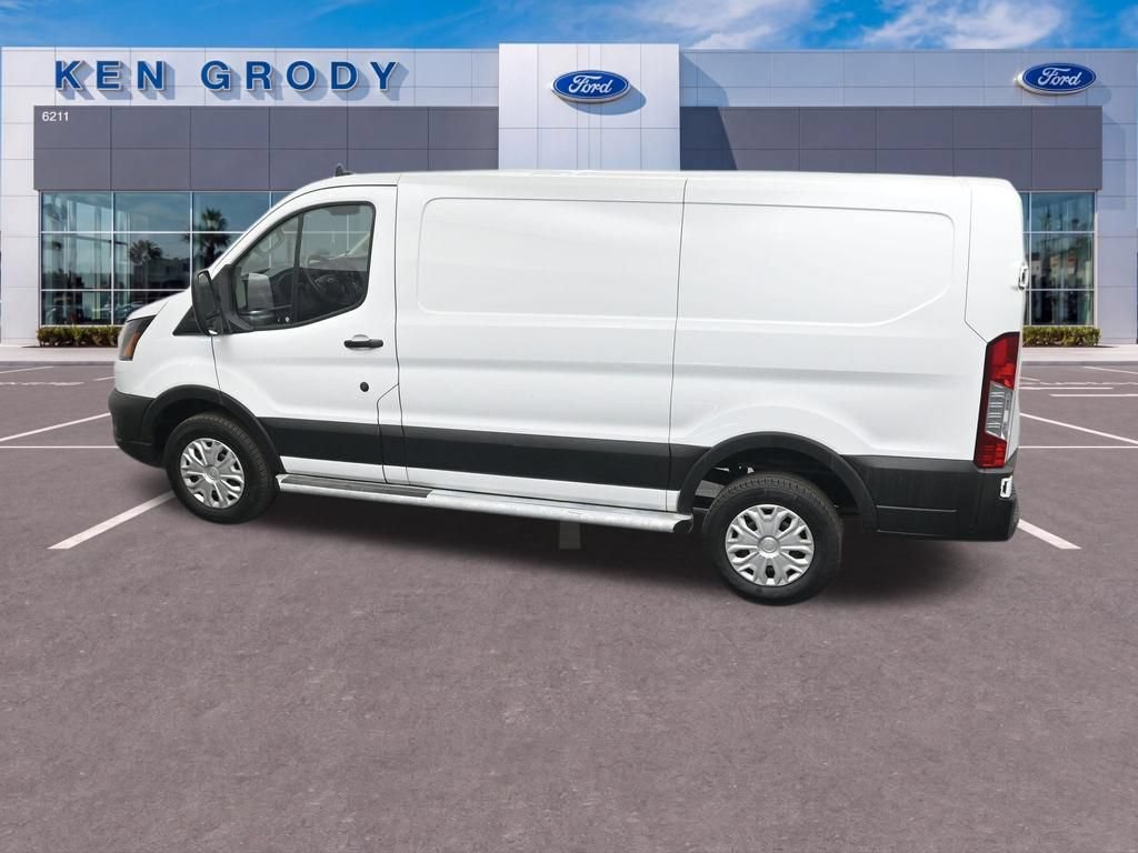 Used 2025 Ford Transit 250 Low Roof w/ Exterior Upgrade Package RWD image 16
