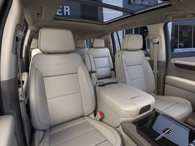 New 2026 GMC Yukon XL Denali w/ Sun & Power Step Package AWD/4WD image 16