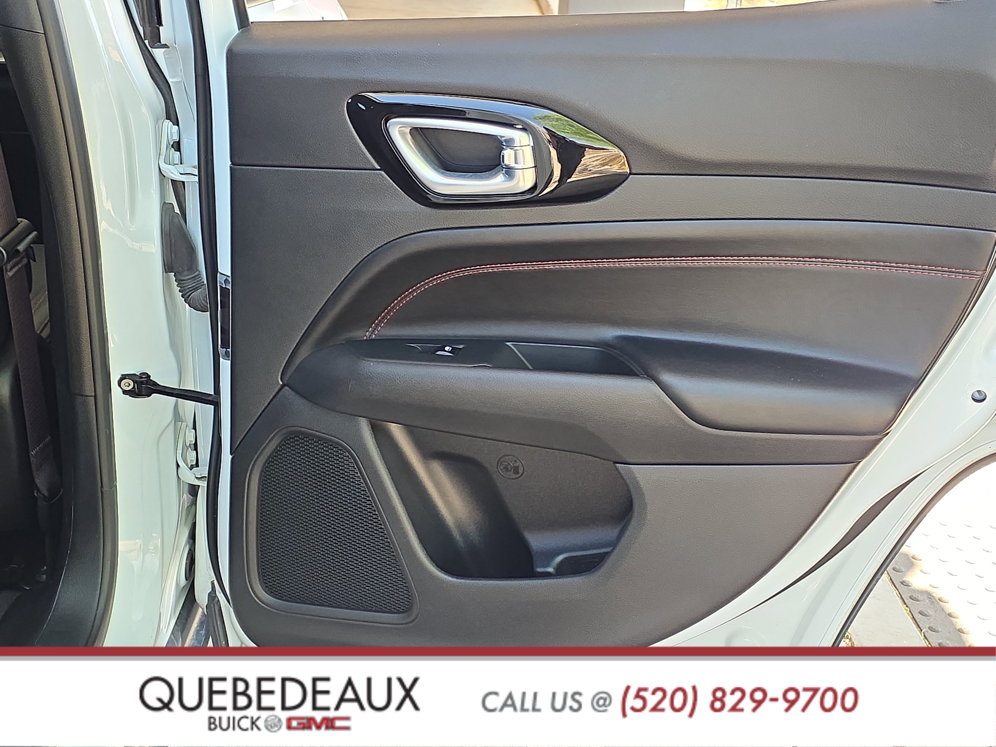 Used 2023 Jeep Compass Trailhawk AWD/4WD image 21