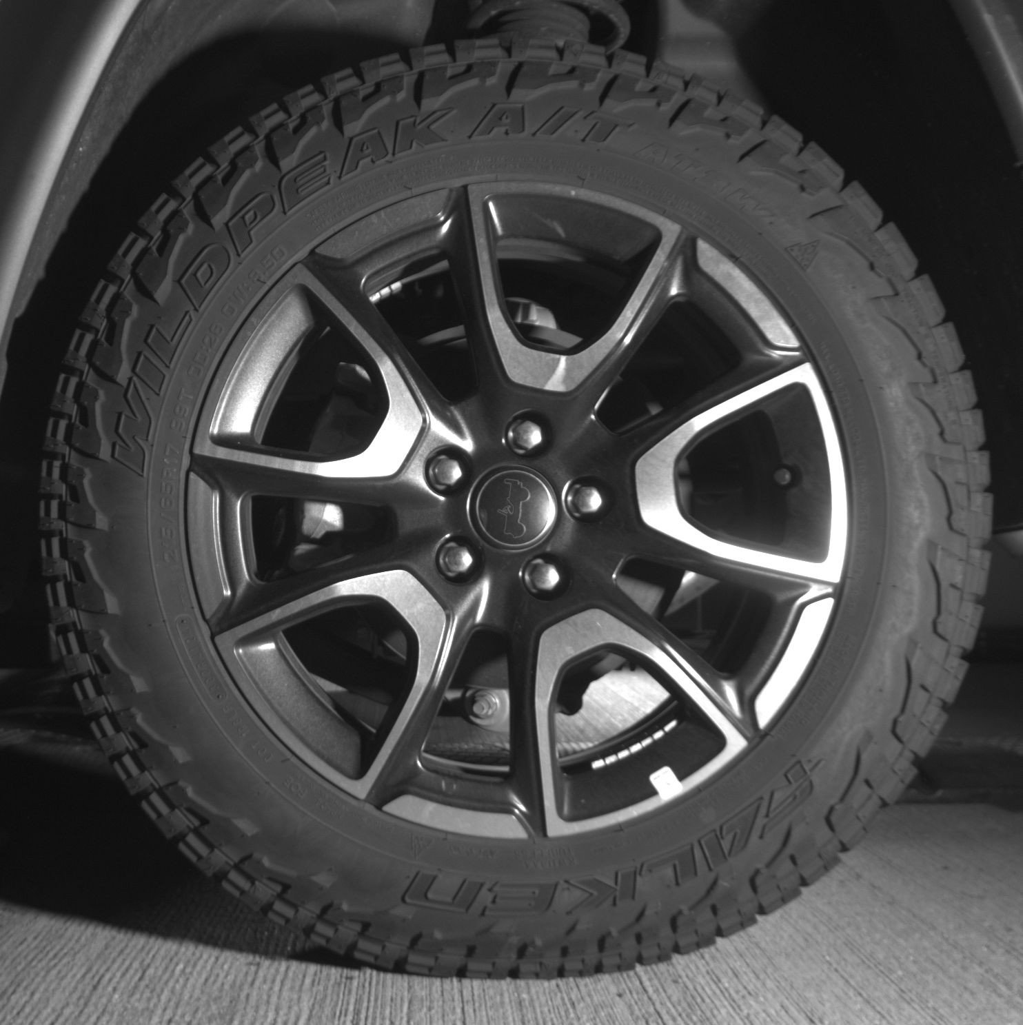 Used 2025 Jeep Compass Trailhawk image 14