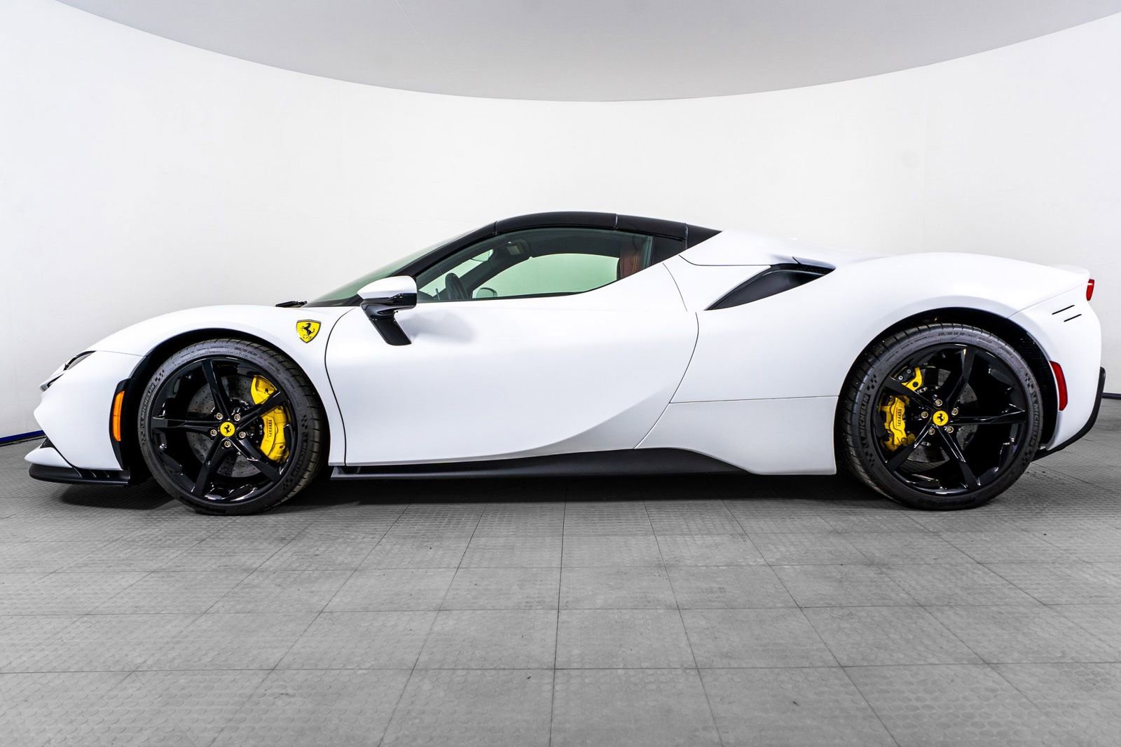 Certified 2024 Ferrari SF90 Spider image 15